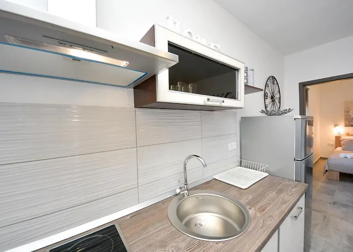 Silvija-4 By Interhome * Vir