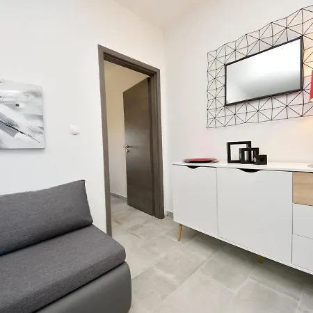 Silvija-4 By Interhome * Vir