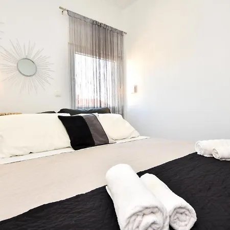Silvija-4 By Interhome Vir